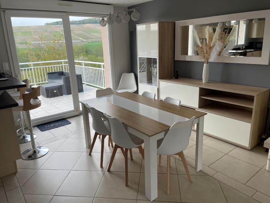 Maison D'Hotes Baslieux-sous-Chatillon Екстер'єр фото